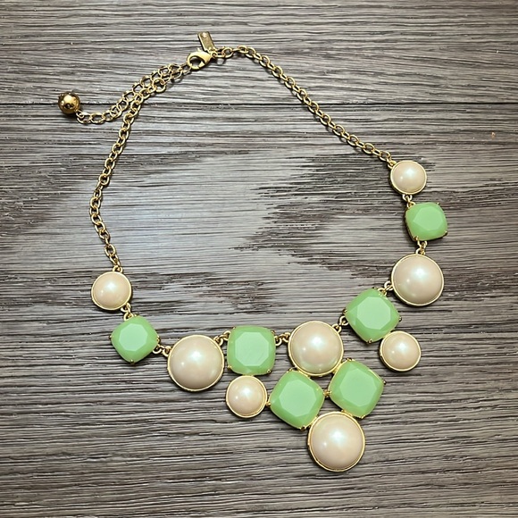KATE SPADE NEW YORK Mint/Cream Cushion Pearl Statement Necklace - Picture 3 of 11